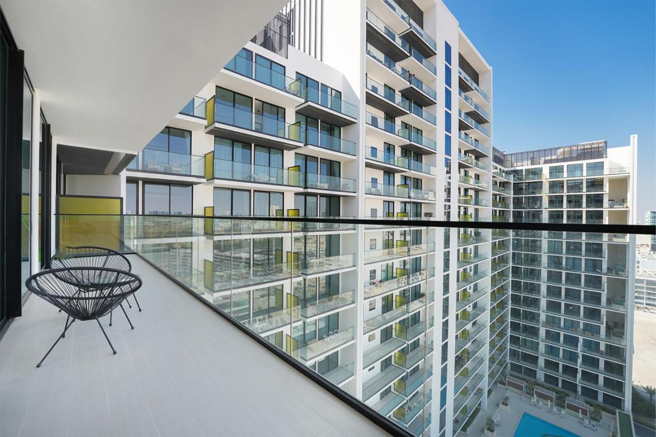 Easygo- Lavish 2br In The Heart Of Jvc Binambr