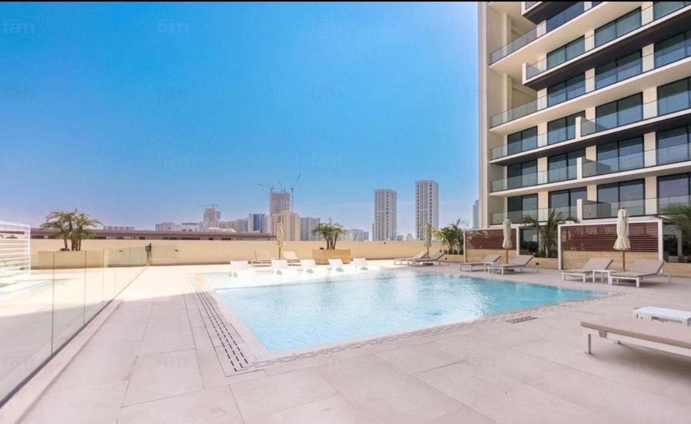 Easygo- Lavish 2br In The Heart Of Jvc Binambr
