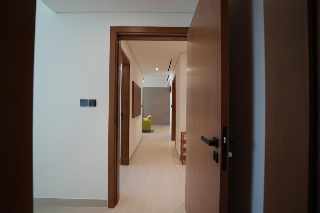 Easygo- Lavish 2br In The Heart Of Jvc Binambr Dubai