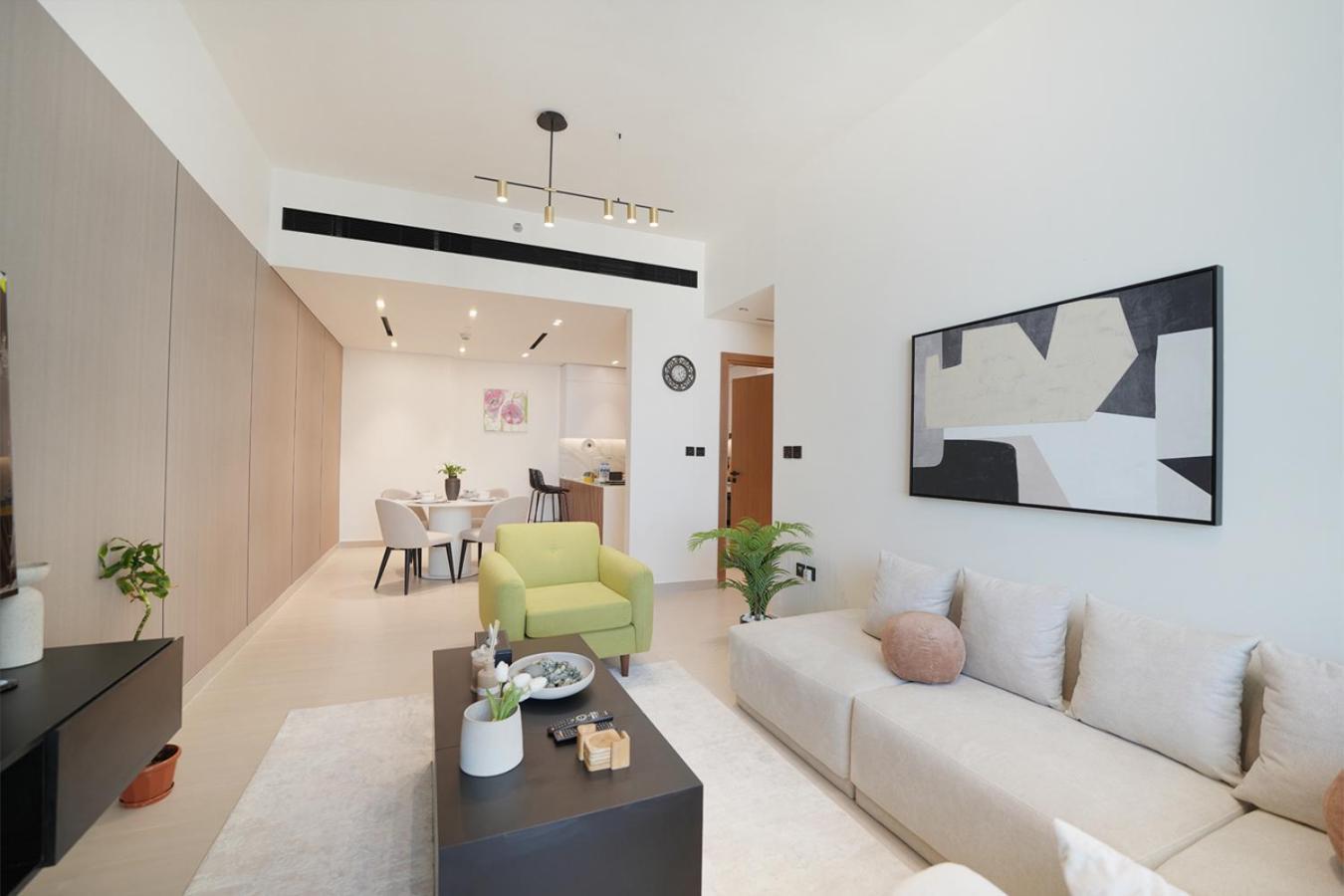 Easygo- Lavish 2br In The Heart Of Jvc Binambr Apartment